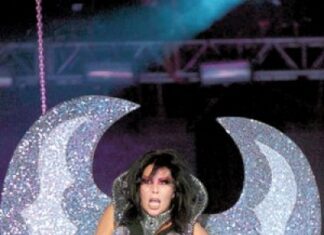Alejandra Guzman en el Palacio de los Deportes